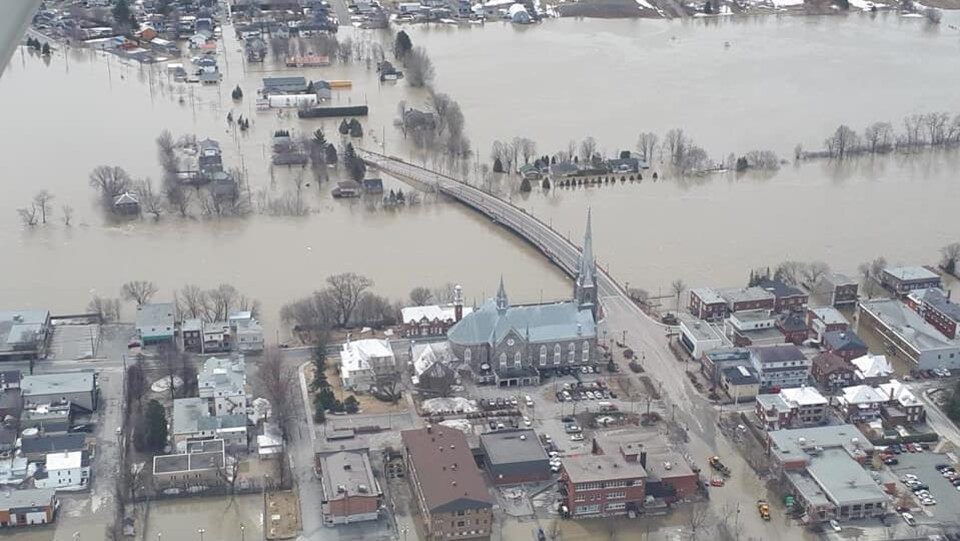 Photo aérienne au moment des inondations d'avril 2019 à Sainte-Marie.