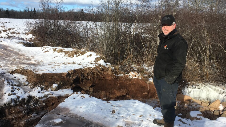 Des agriculteurs exaspérés après l'effondrement d'une route dans Kent