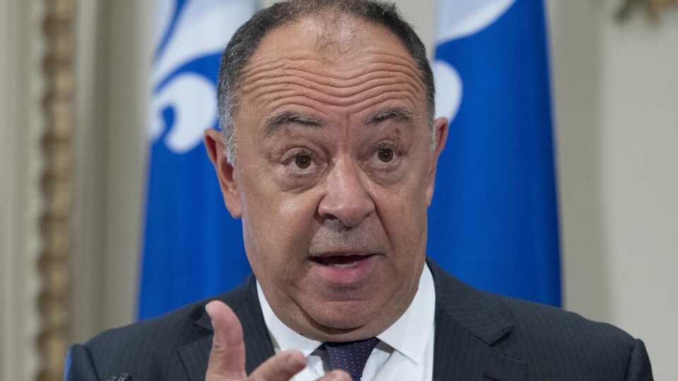 Le ministre de la Santé veut sévir contre les participants à la soirée