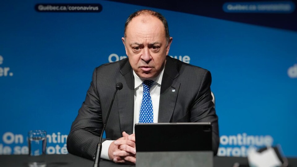 Le ministre de la Santé serre la vis aux agences de placement de