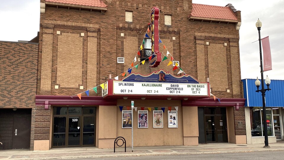 La devanture du cinéma Roxy, dans le quartier Riversdale, à Saskatoon.