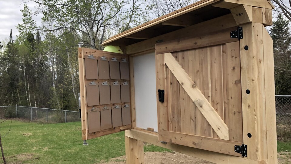 Un nouvel abri pour des classes en plein air à FerlandetBoilleau