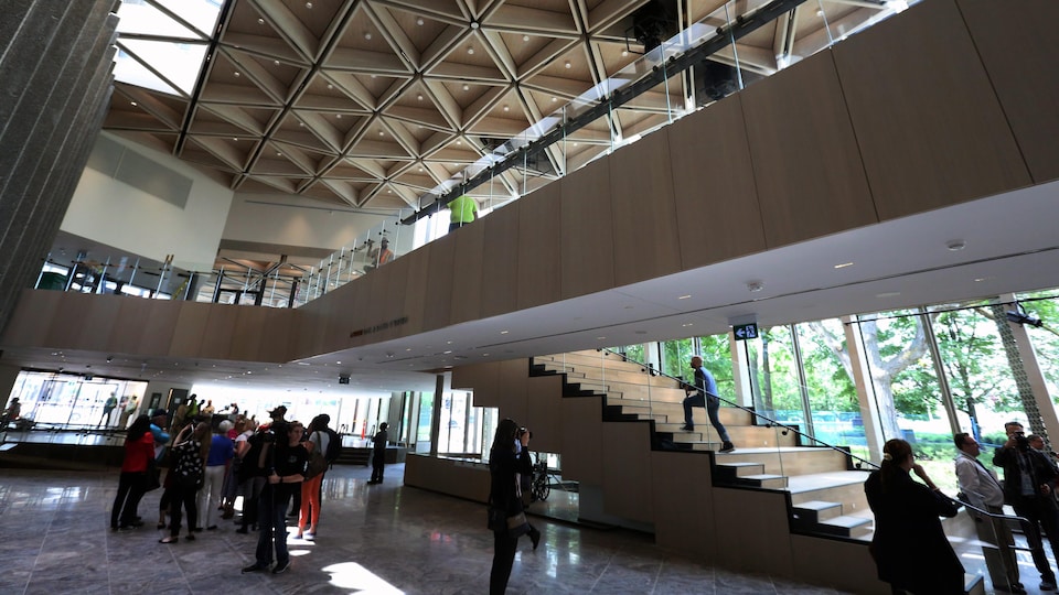 Le Centre national des arts d'Ottawa, inauguré en 1969, a fait peau neuve en 2017.