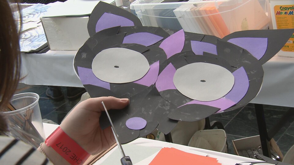 Bricolage d'un enfant.