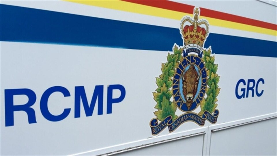 Le logo de la Gendarmerie royale du Canada (GRC).