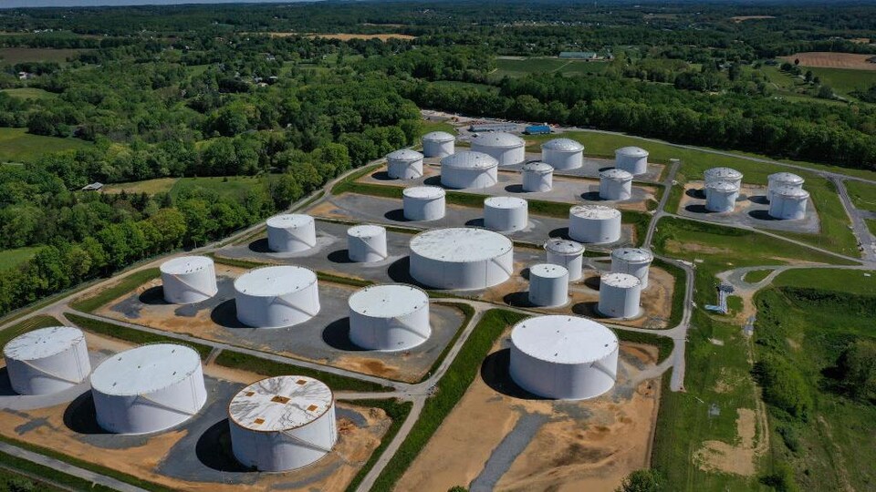 Une vue aérienne des installations de Colonial Pipeline à Washington D.C.