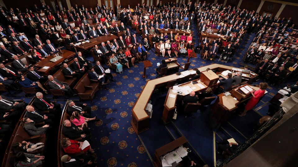 La présidente de la Chambre des représentants, Nancy Pelosi, au moment de s'adresser aux élus le 3 janvier 2019.