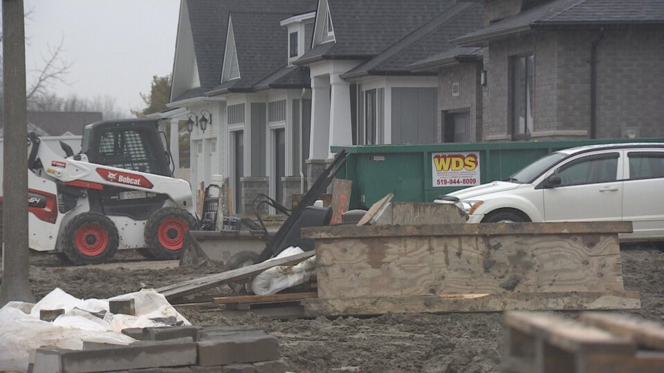 Un chantier de construction de nouvelles habitations.