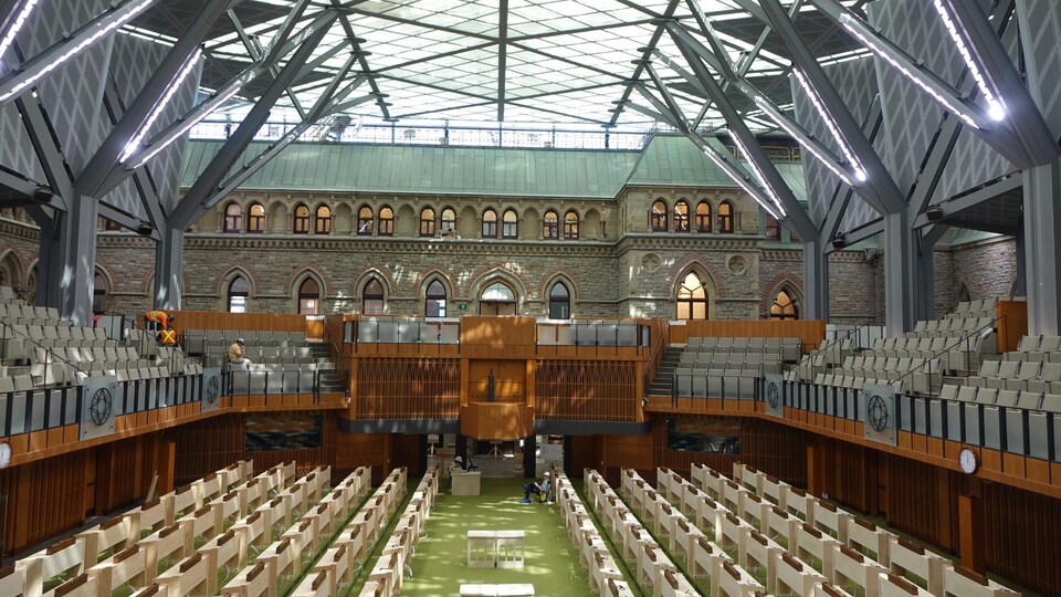 Dans Les Coulisses Du Parlement Canadien Temporaire Radio Canada Ca