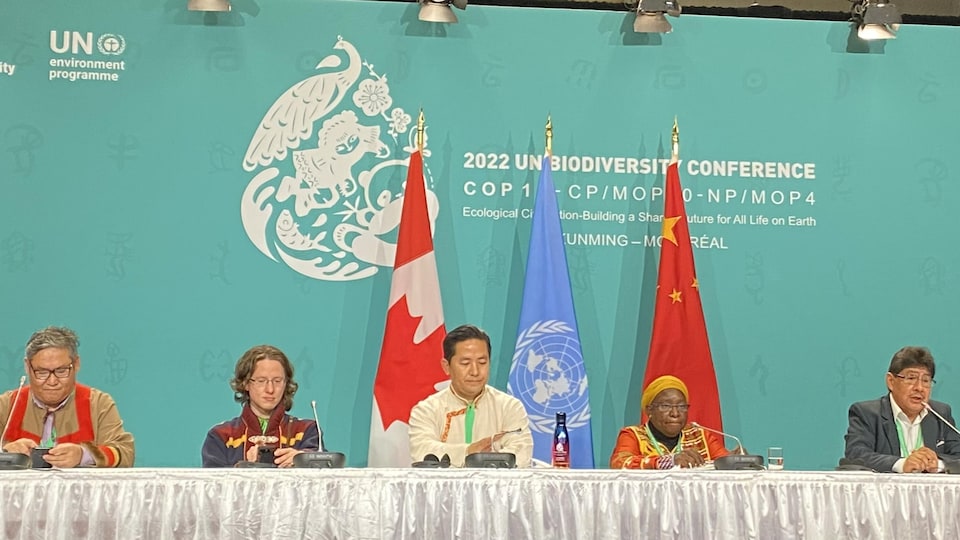 Des Autochtones du monde entier réunis à la COP15 à Montréal.