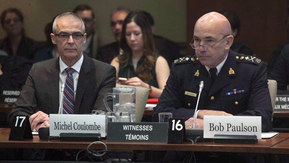 Archives : le directeur du SCRS Michel Coulombe et le commissaire de la GRC Bob Paulson devant le comité de la Chambre des communes sur la sécurité nationale, le 23 février 2016