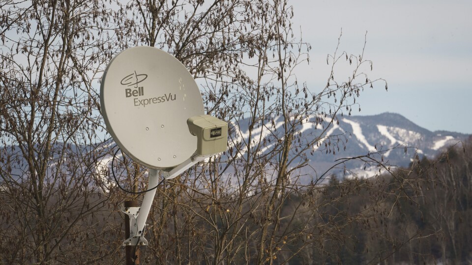 Le mont Tremblant est en arrière-plan