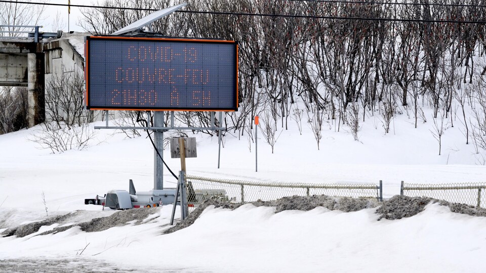 Un couvre-feu est toujours en vigueur dans l'ensemble du Québec.