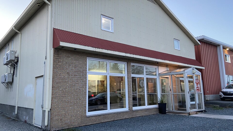 L'entrée principale du Centre résidentiel communautaire (CRC) de l’Abitibi-Témiscamingue et du Nord-du-Québec.