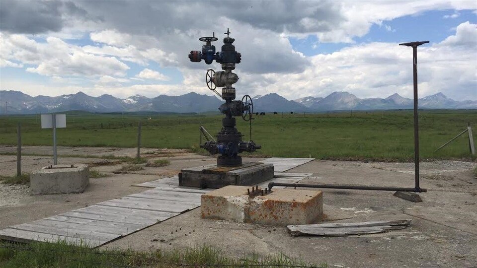 Une structure énergétique à l'abandon en Alberta