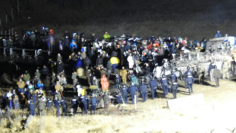 Affrontements entre policiers et manifestants au Dakota du Nord