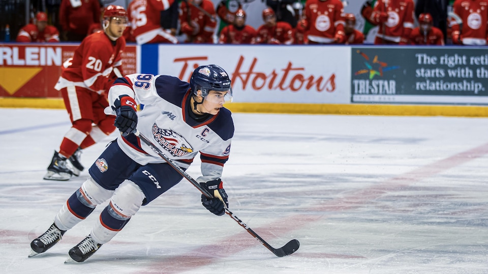 Un premier contrat professionnel pour un hockeyeur francoontarien du Nord