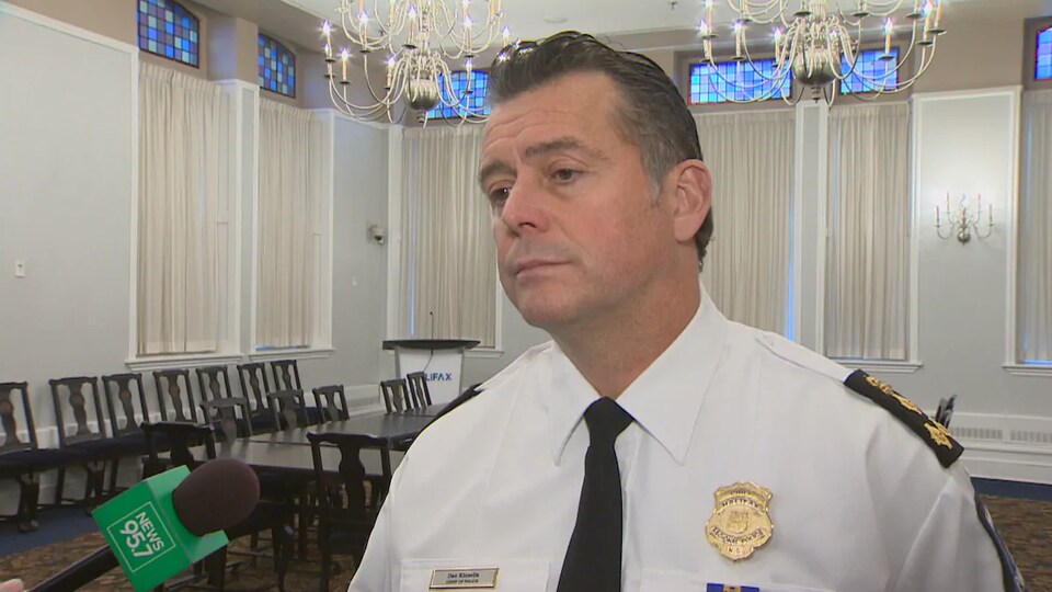 Le chef de police d'Halifax, Dan Kinsella, en entrevue.