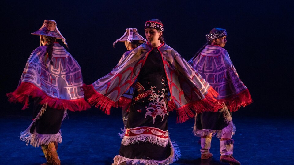 Un festival de danse autochtone pour garder la tradition vivante ...
