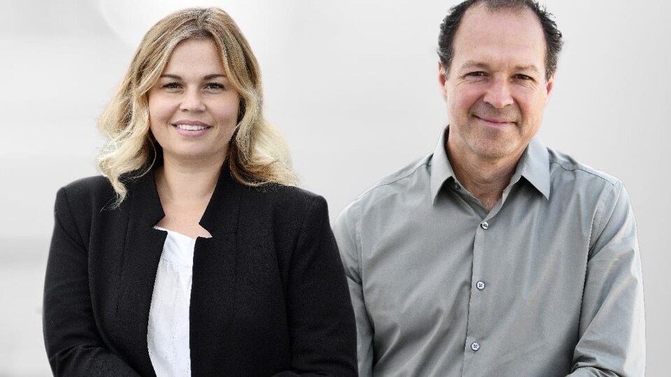 Laura Lévesque et Jean-François Coulombe sourient.