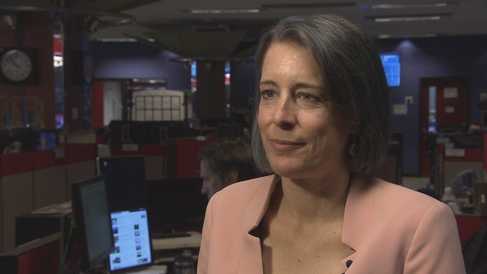 La présidente de l'Institut de la fonction publique du Canada, Debi Daviau.