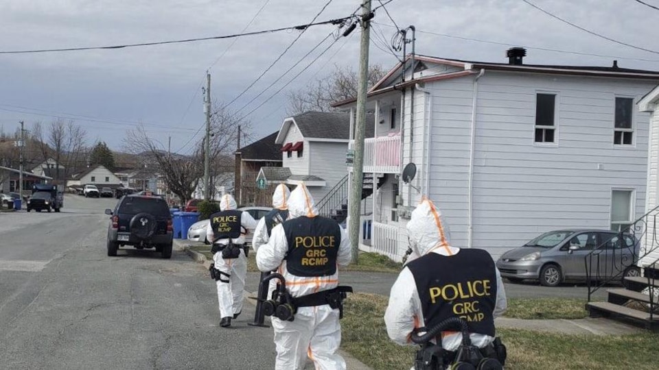 Des agents de la GRC se sont rendus sur place, à Thetford Mines.