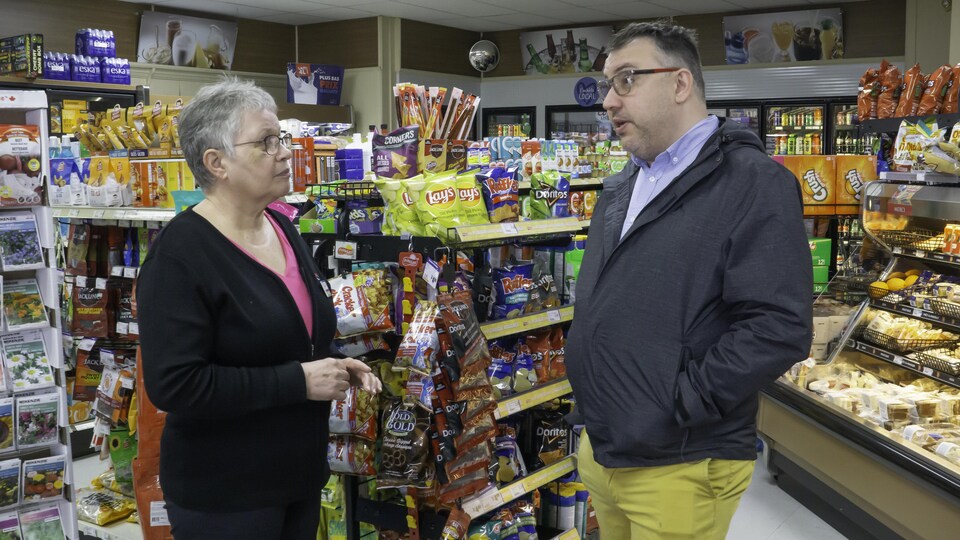 Une coopérative de solidarité pour sauver le seul dépanneur de Baiedes
