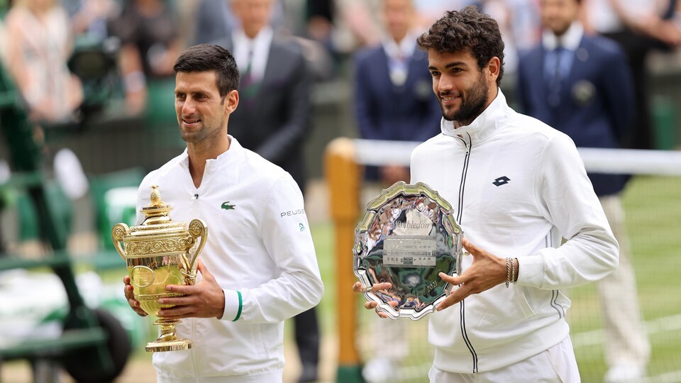 Novak Djokovic et Matteo Berrettini se sont livré une belle lutte en finale du tournoi de Wimbledon. 