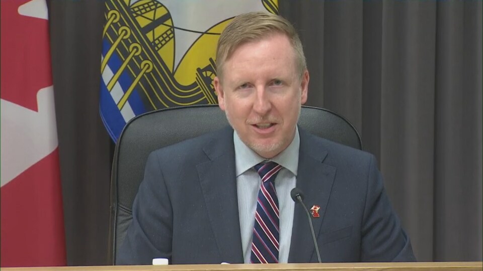 Le ministre de l'Éducation Dominic Cardy.