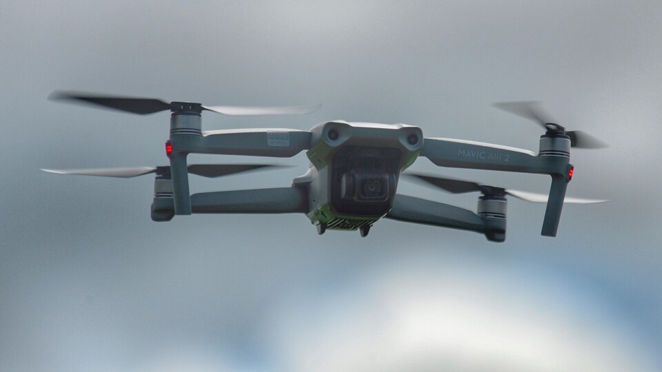 Un gros plan d'un drone