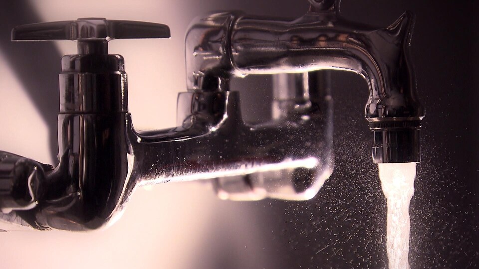 Un robinet d'eau potable