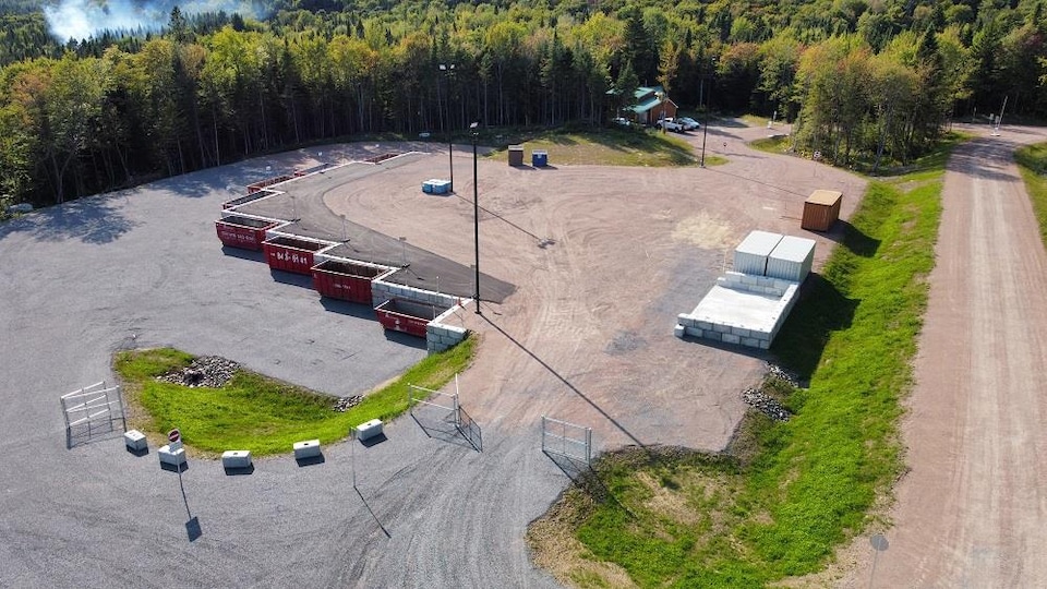 Nouvel écocentre LacBeauport négocie avec SainteBrigittedeLaval RadioCanada.ca