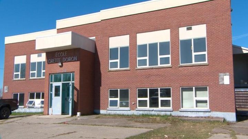 École. 