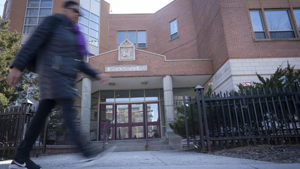 L’école secondaire catholique Loyola, à Montréal, s’est rendue jusqu’en Cour suprême afin d’être exemptée de dispenser le cours «Éthique et culture religieuse» selon une perspective laïque.