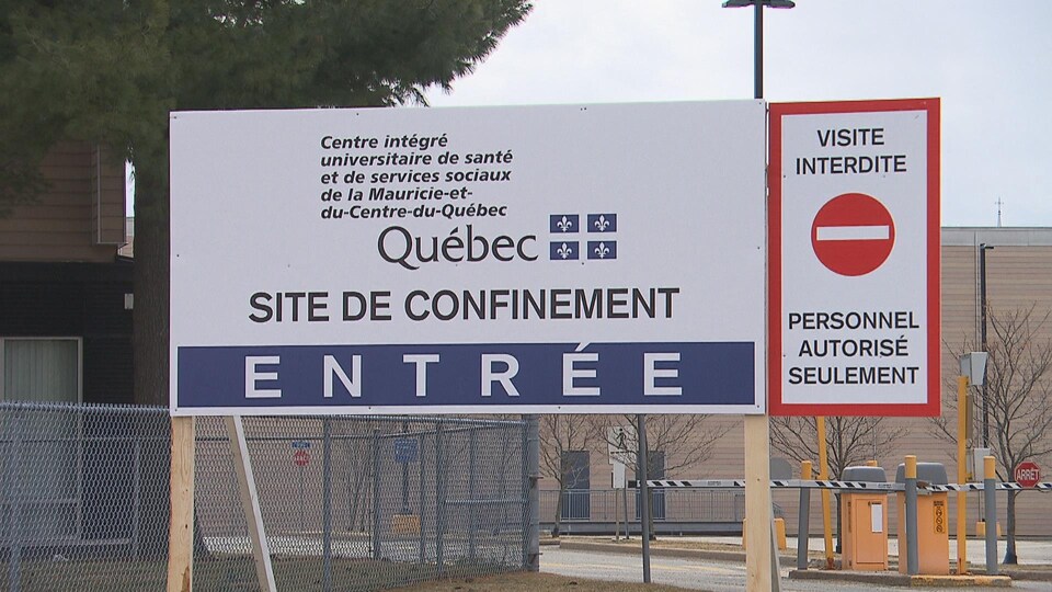 Affiche indiquant qu'il s'agit d'un site de confinement.
