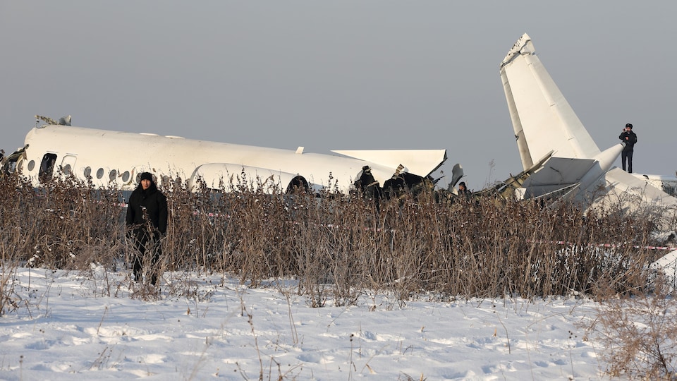 Écrasement d’avion au Kazakhstan le bilan revu à 12 morts Radio