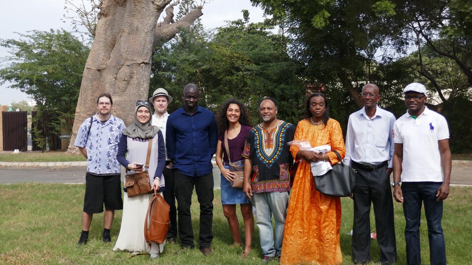 Une partie des écrivains canadiens et sénégalais qui participent aux rendez-vous littéraires au Sénégal