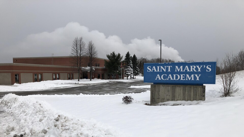 Edmundston passe en phase orange, un décès est signalé dans la région