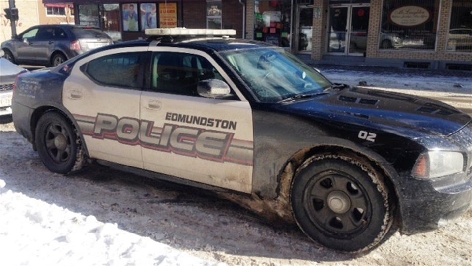 Une voiture de la police municipale.