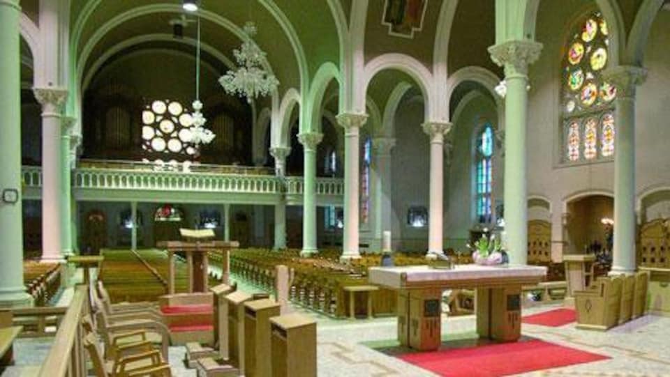 Vue intérieure de l'église Notre-Dame-des-Sept-Allégresses.