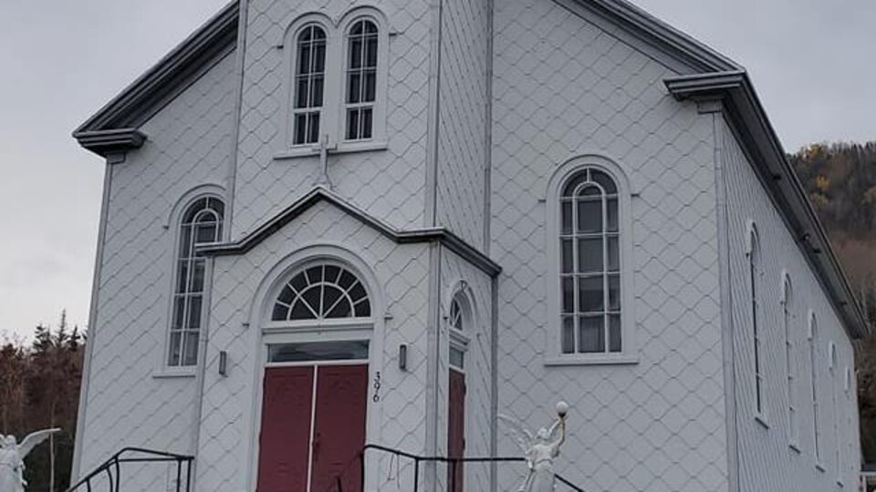 RivièreàClaude dit adieu à son église RadioCanada.ca