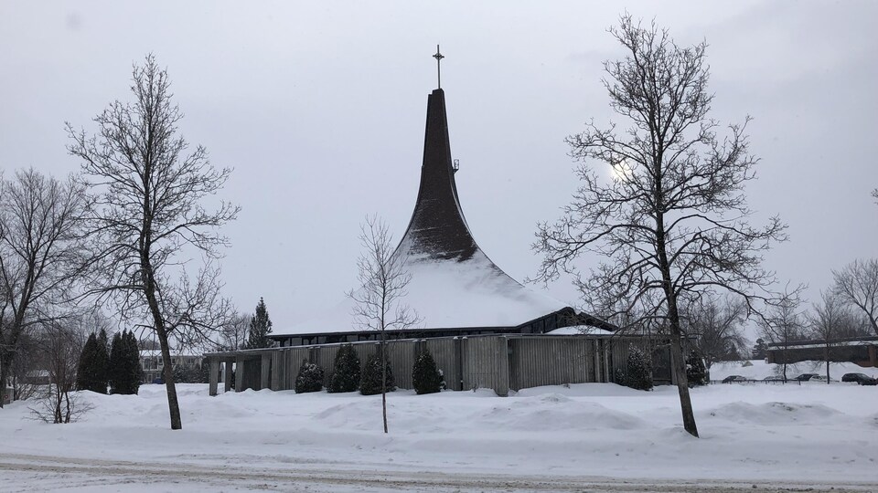 Une église.