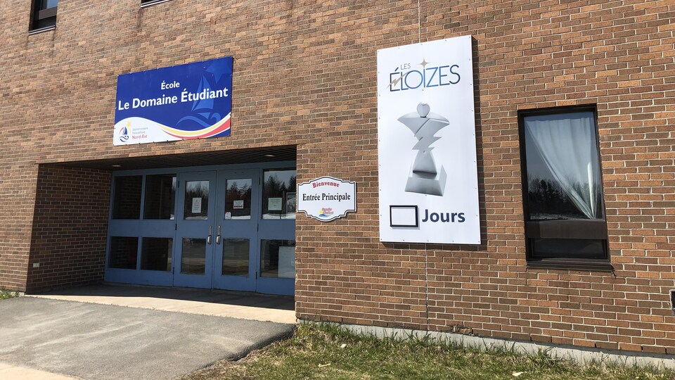 Les élèves de PetitRocher pourront faire l’école à l’extérieur Radio