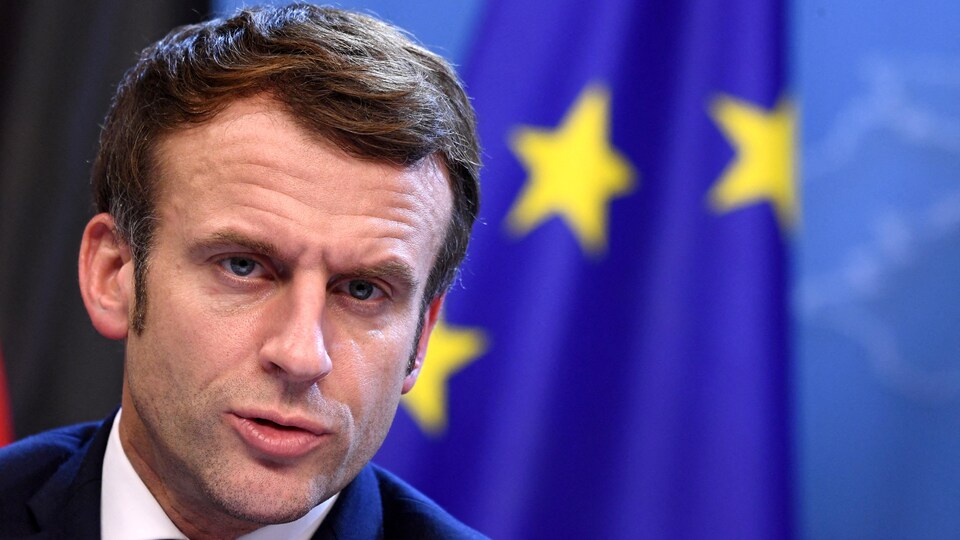 Emmanuel Macron en conférence de presse.