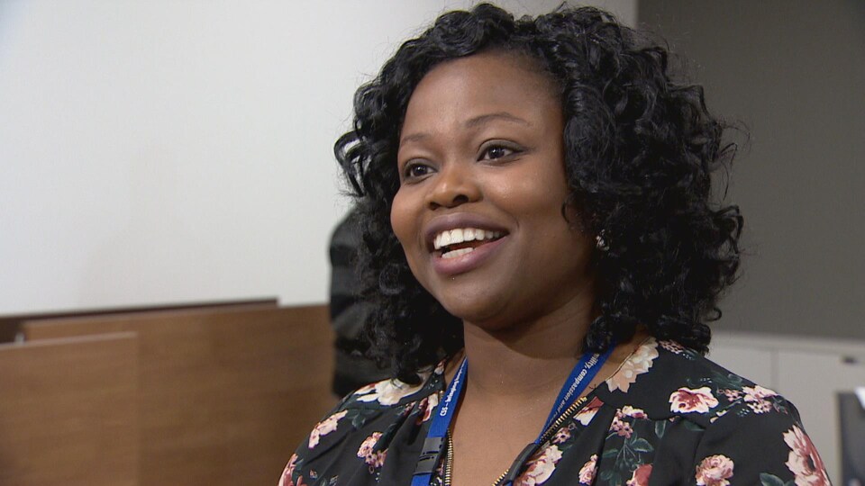 Photo de Ese Ejebe de l'agence d'aide aux immigrants d'Edmonton Catholic Social Services