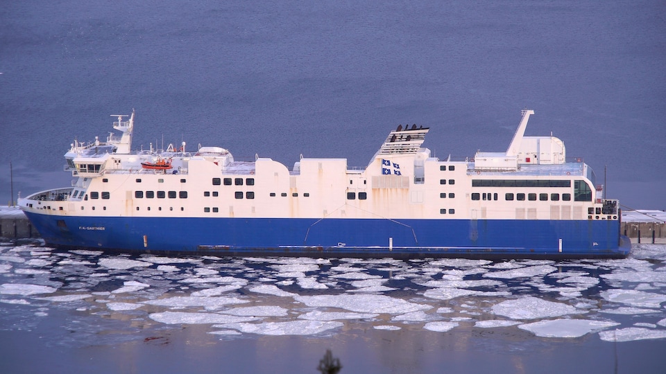 Un bateau