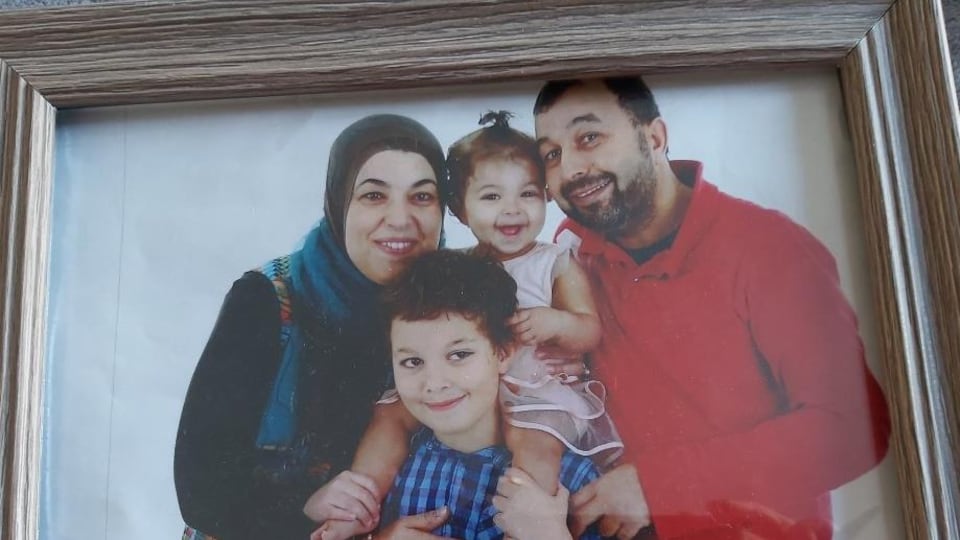 La famille d'Aboubaker Thabti sur une photo prise en 2014.