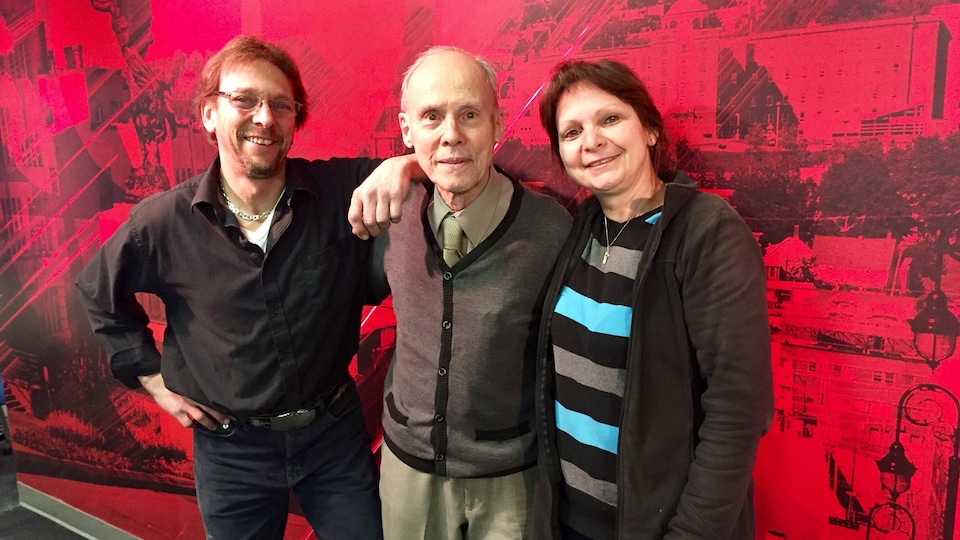 Benoit, Pierre et Manon Blouin toujours aussi passionnés par leur entreprise Pianos Blouin située sur la rue King Ouest à Sherbrooke.