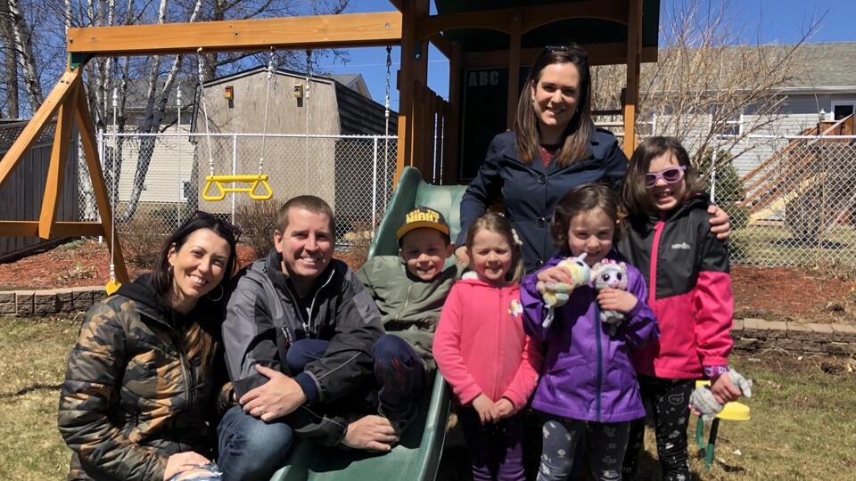 La famille Poulin et la famille Mcgraw, le 25 avril 2020.