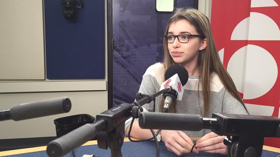 Félicia Harvey en entrevue